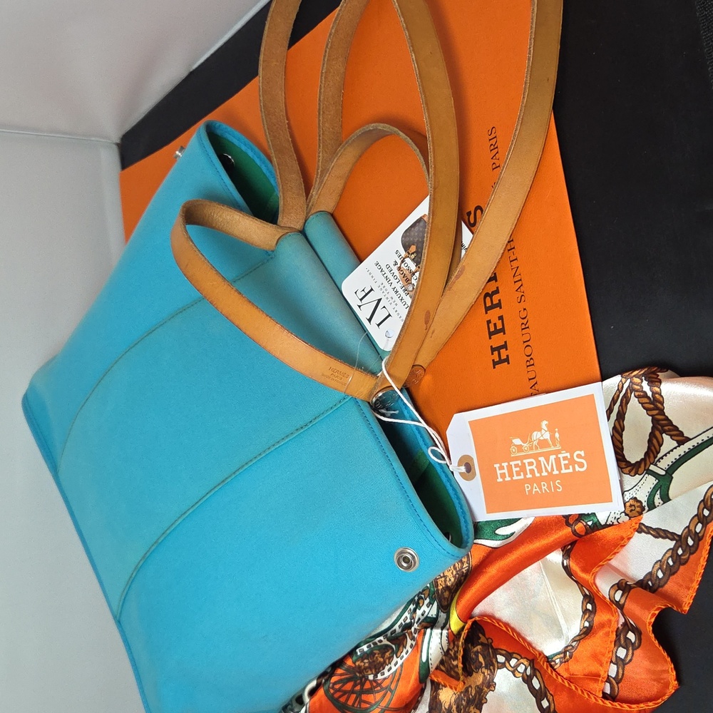 Hermès 2012 Cabas Élan PM Collectable Ltd Production two-tone Color blue/green - Picture 14 of 17